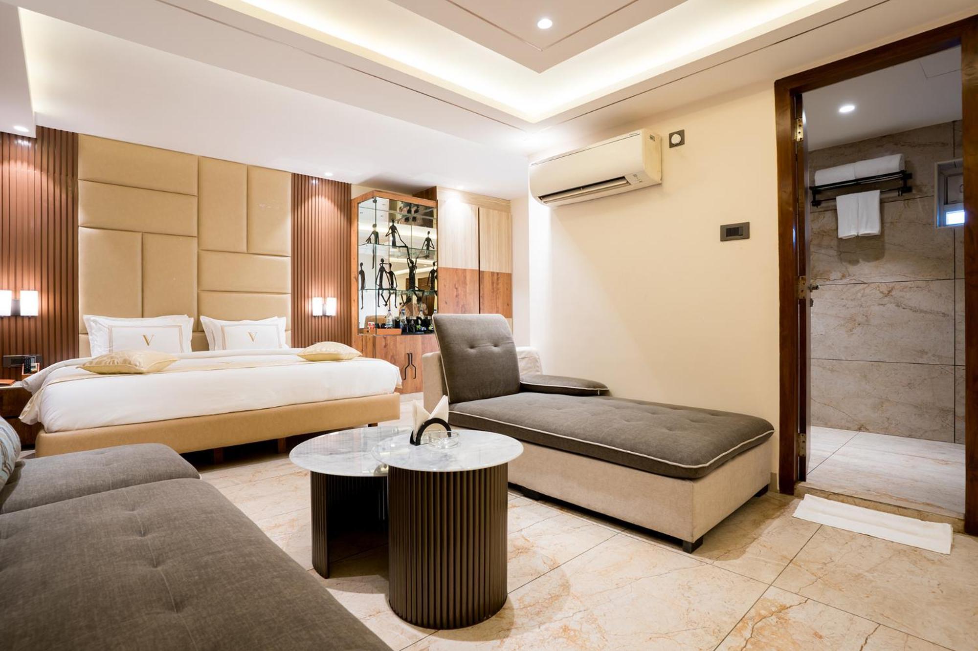 Oriva Vinflora Residency - Nr Lv Prasad Hospital, Banjara Hills Hotel Hyderabad Eksteriør billede