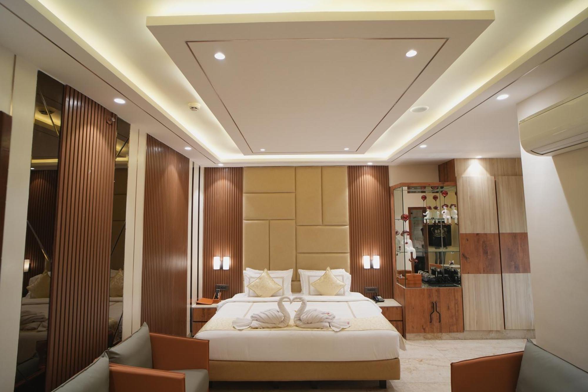 Oriva Vinflora Residency - Nr Lv Prasad Hospital, Banjara Hills Hotel Hyderabad Eksteriør billede
