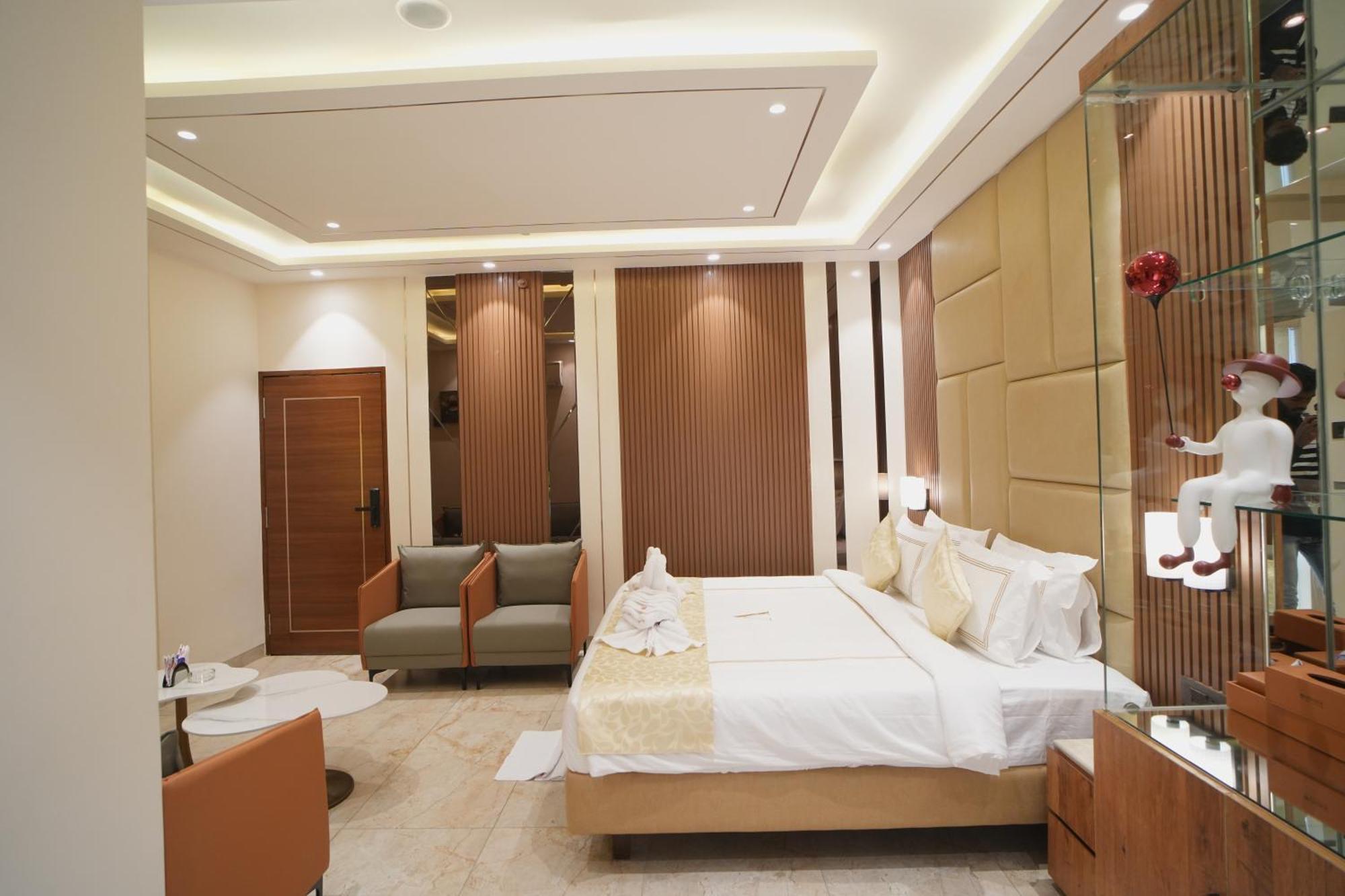 Oriva Vinflora Residency - Nr Lv Prasad Hospital, Banjara Hills Hotel Hyderabad Eksteriør billede