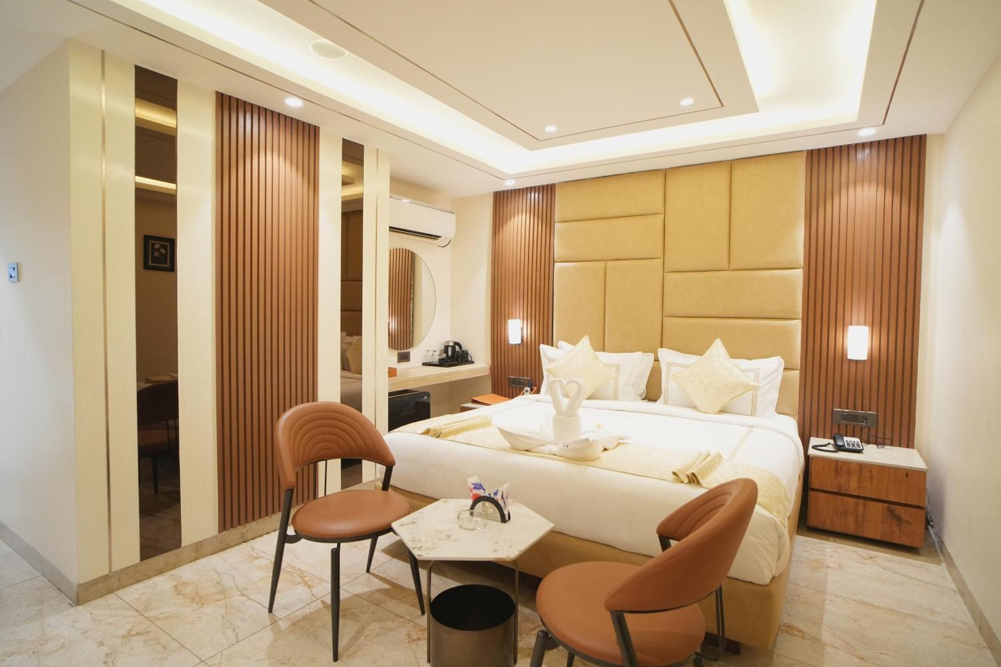 Oriva Vinflora Residency - Nr Lv Prasad Hospital, Banjara Hills Hotel Hyderabad Eksteriør billede