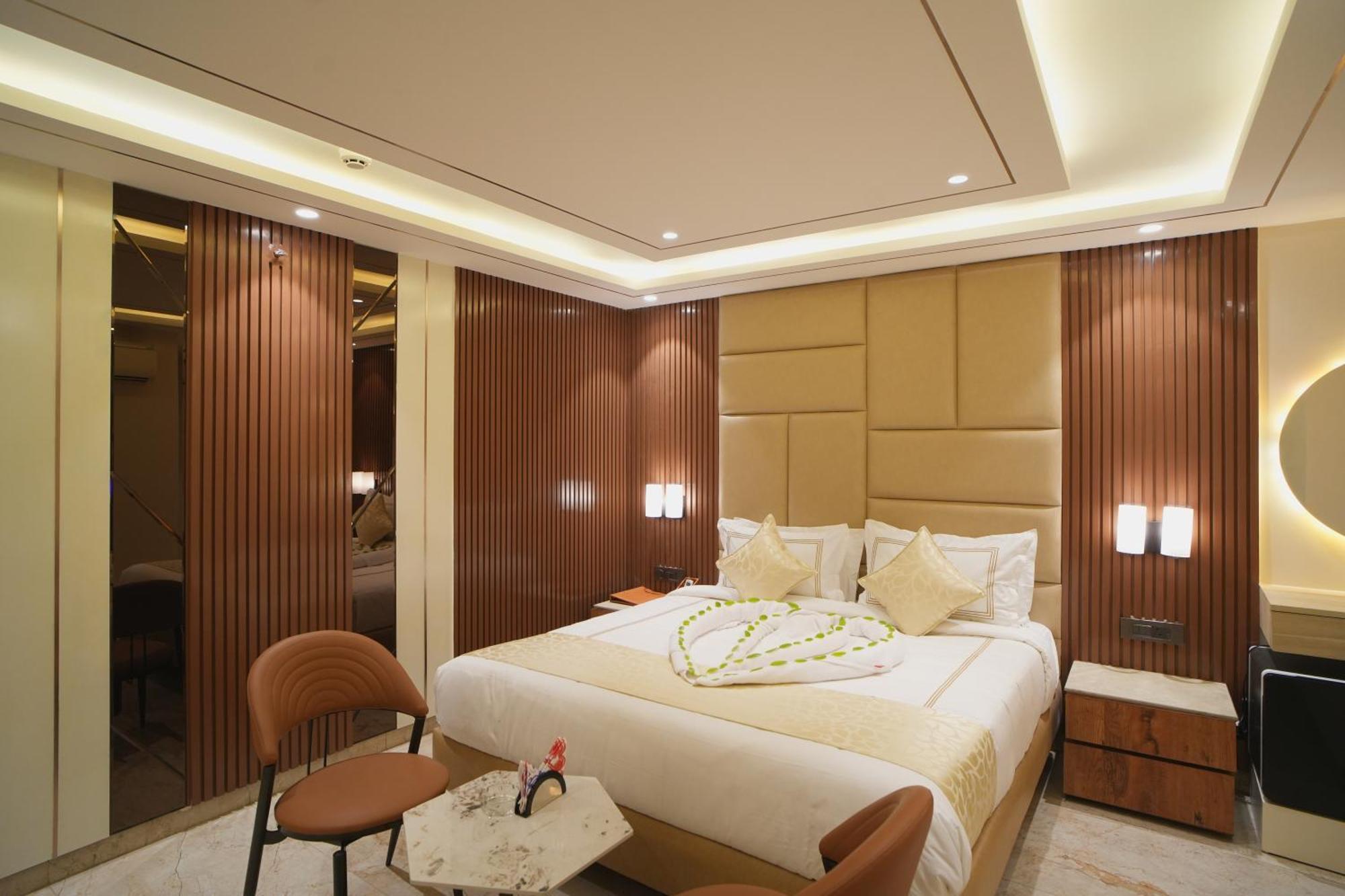 Oriva Vinflora Residency - Nr Lv Prasad Hospital, Banjara Hills Hotel Hyderabad Eksteriør billede