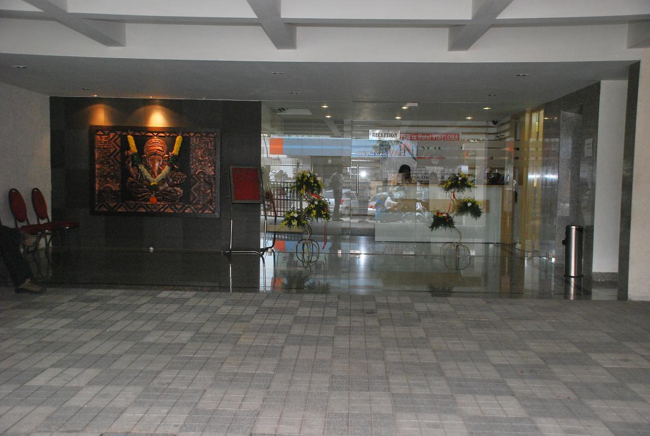 Oriva Vinflora Residency - Nr Lv Prasad Hospital, Banjara Hills Hotel Hyderabad Eksteriør billede